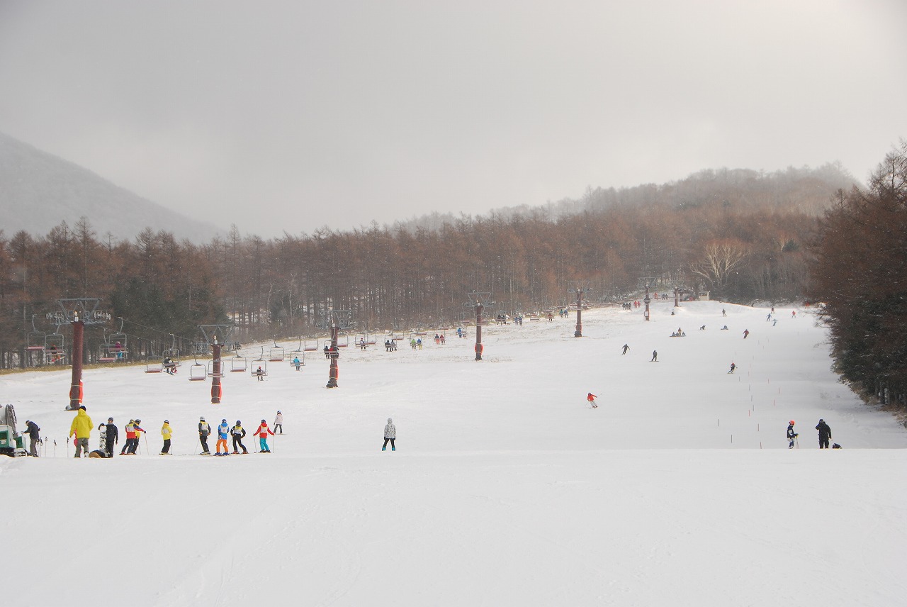 湯の丸スキー場の様子（2018年12月14日） 一般社団法人 信州とうみ観光協会