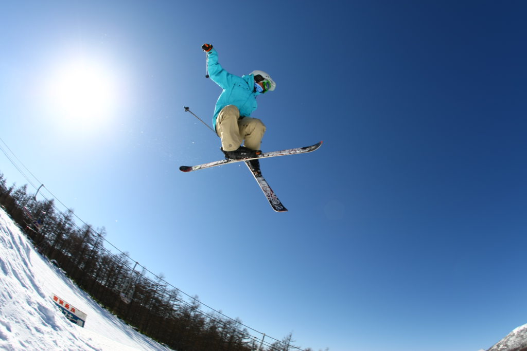 60周年記念「湯の丸スキー場 20212022」 【日程変更】11月28日OPEN予定！ 一般社団法人 信州とうみ観光協会